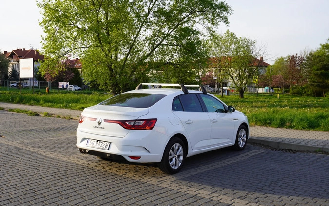 Renault Megane cena 58000 przebieg: 57400, rok produkcji 2019 z Gliwice małe 277